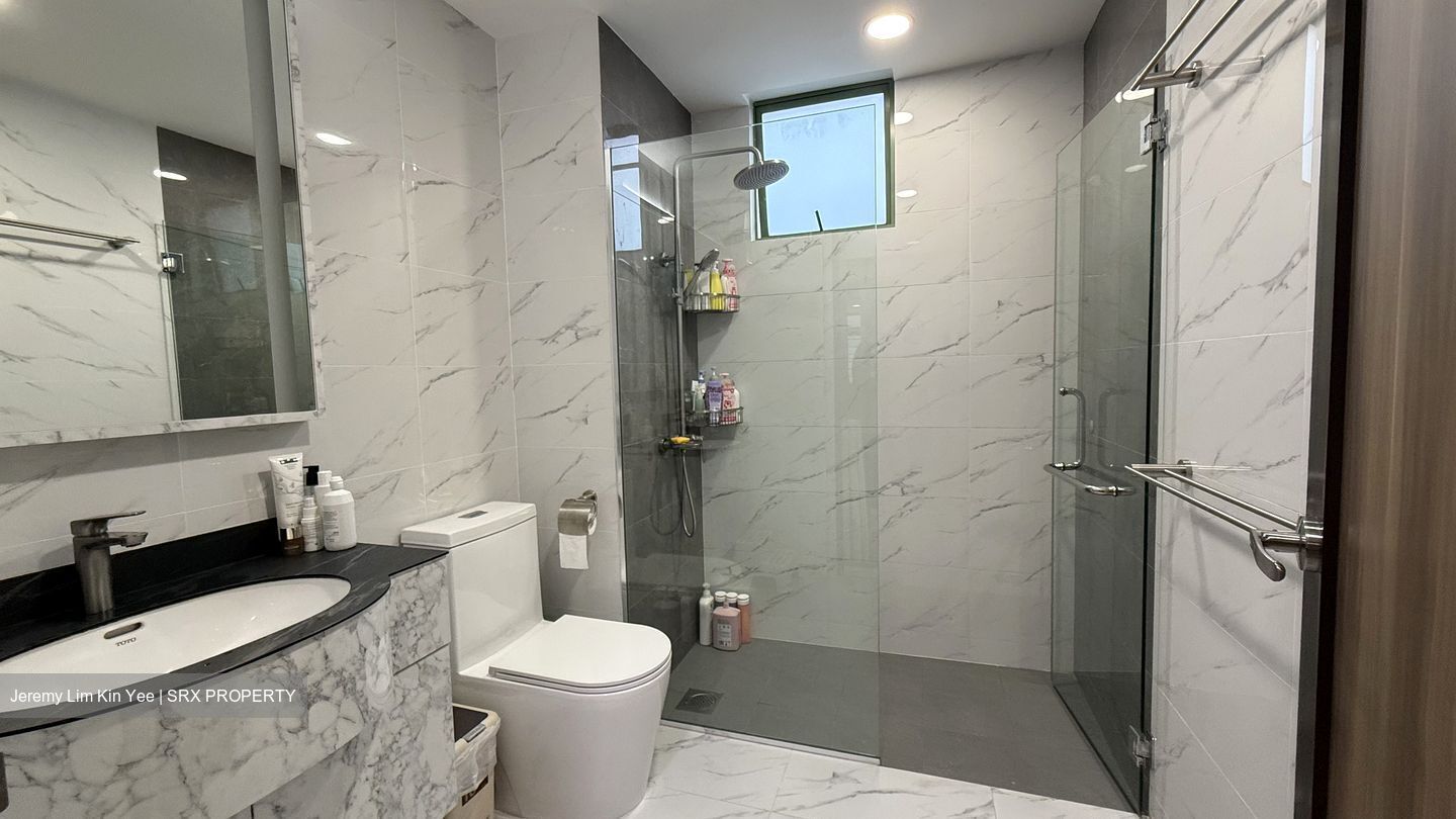 Windermere (D23), Condominium #581560331
